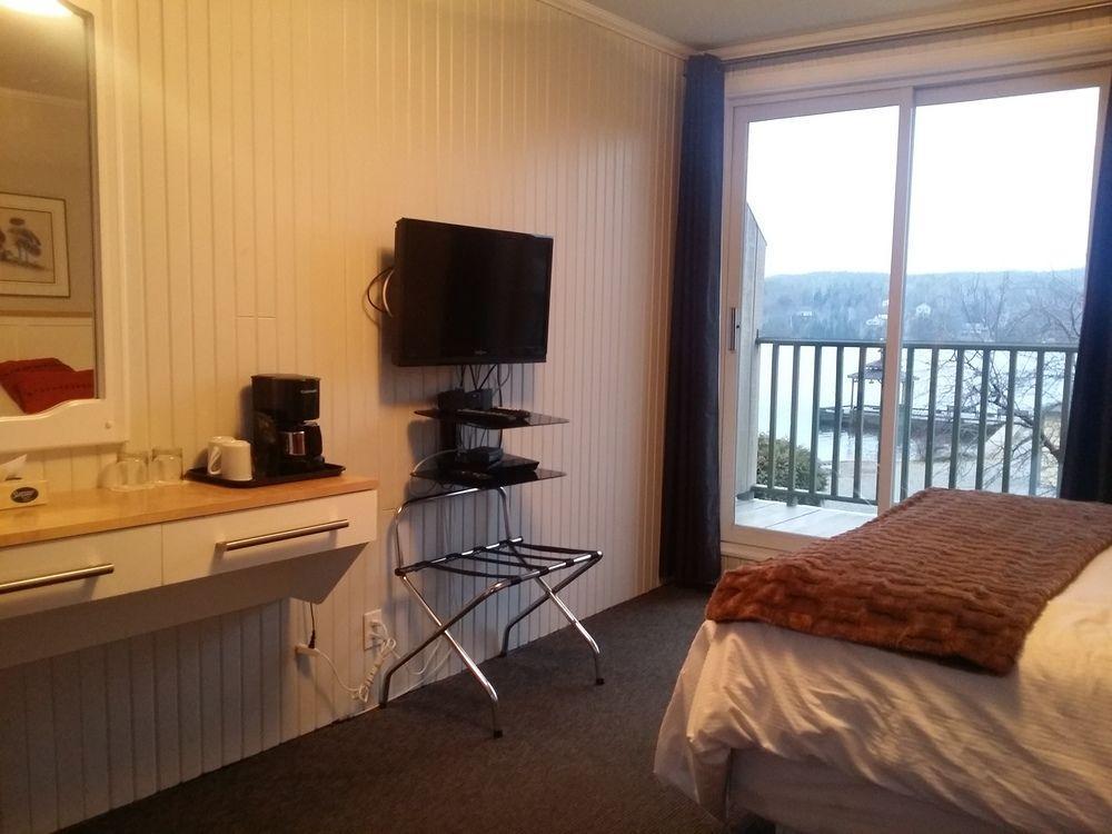 Auberge La Porte Rouge Mont-Tremblant Bagian luar foto