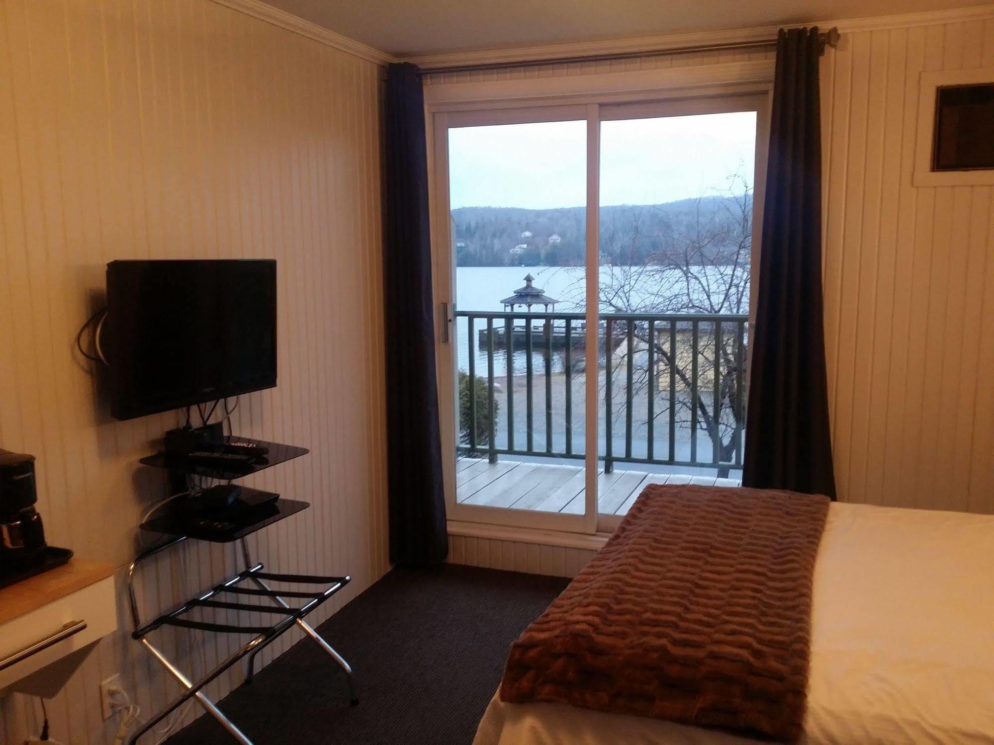 Auberge La Porte Rouge Mont-Tremblant Bagian luar foto